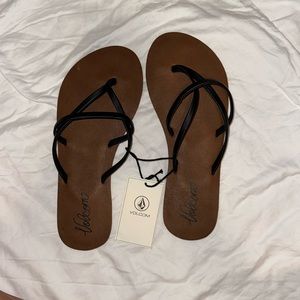 Volcom Slippers Size 7